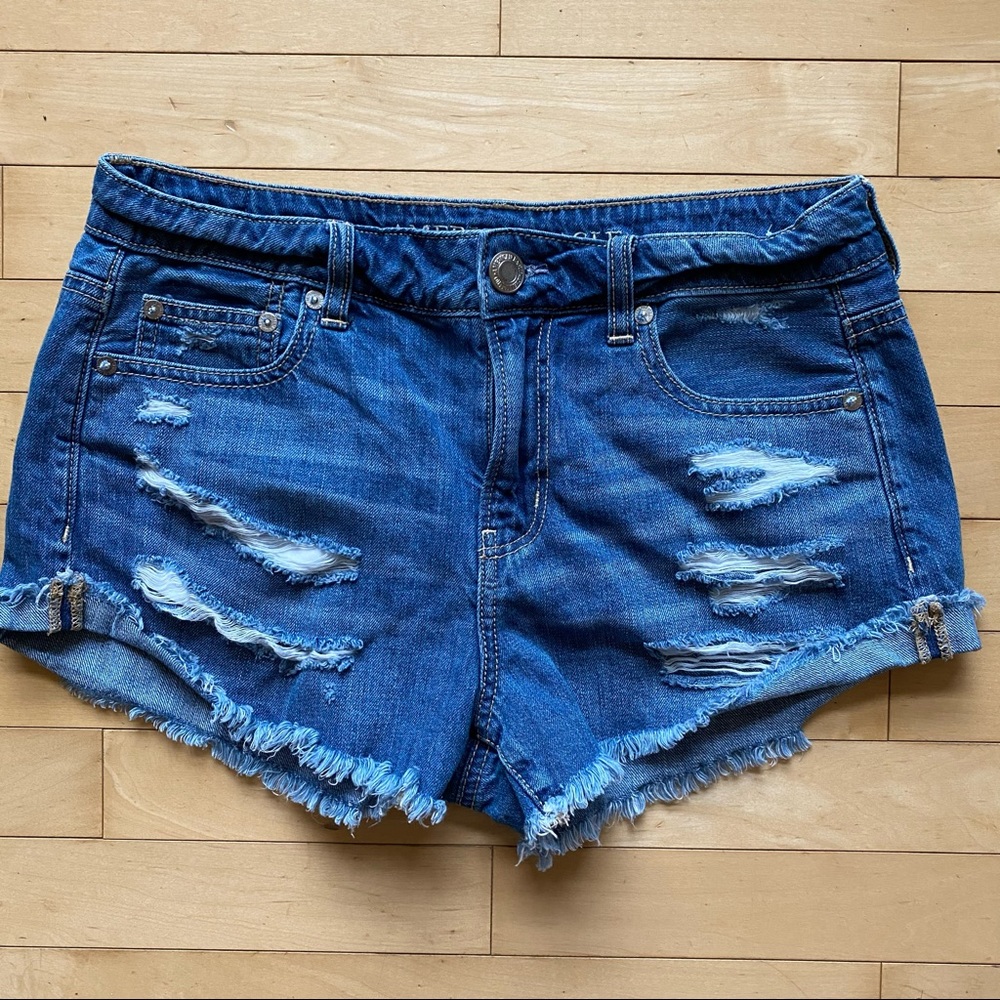 American Eagle denim shorts size 4